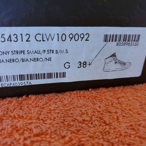 Gucci pony hair sneakers